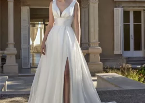 La Maison Du Mariage Robes De Mariee Angers Madilyn B.jpg